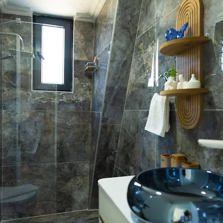 Mutlu Ve Huzur Dolu Bir Tatil Villa
